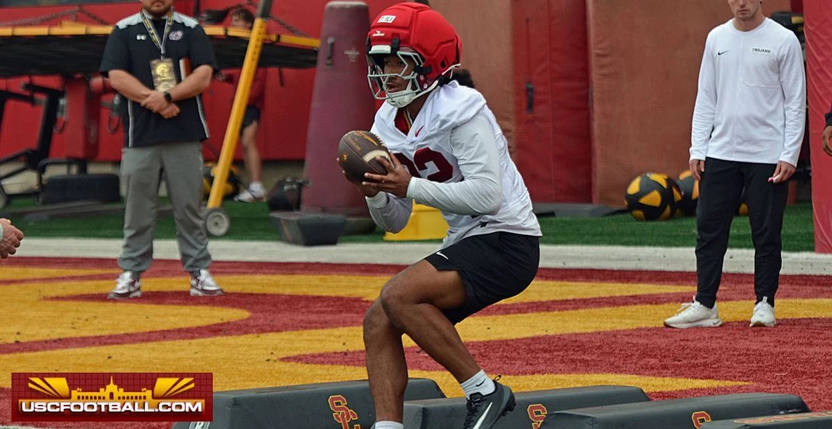 USC Trojans Football tweet media