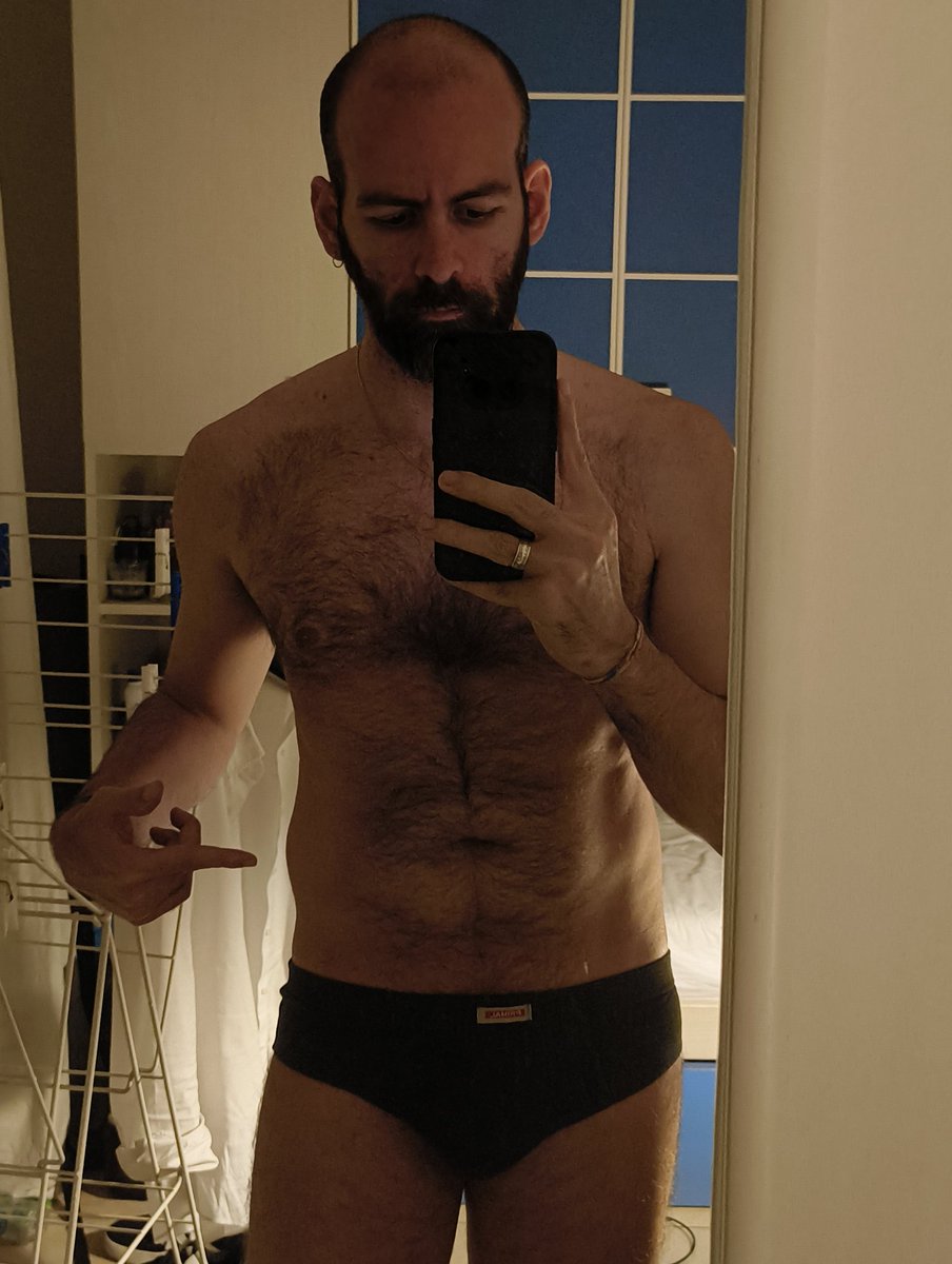 otəllo  tweet media