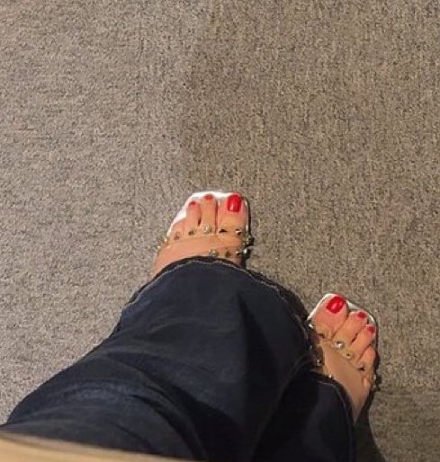 شَهْرزَاد tweet media