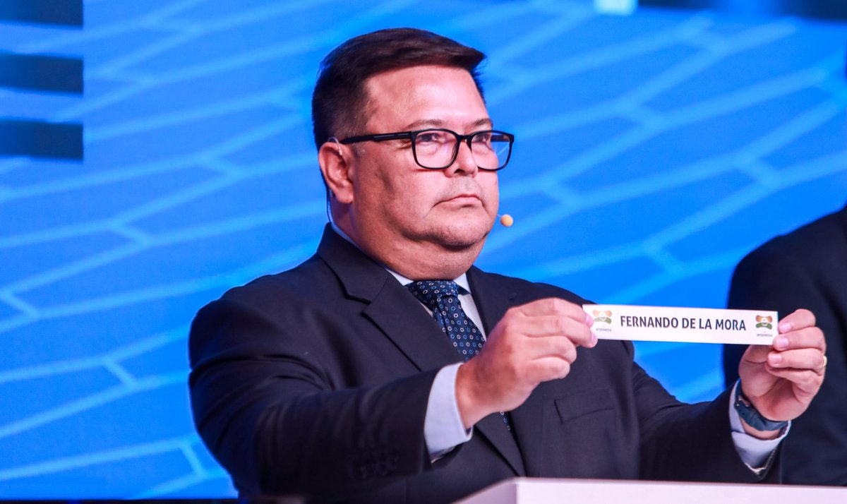 Intermedia APF tweet media