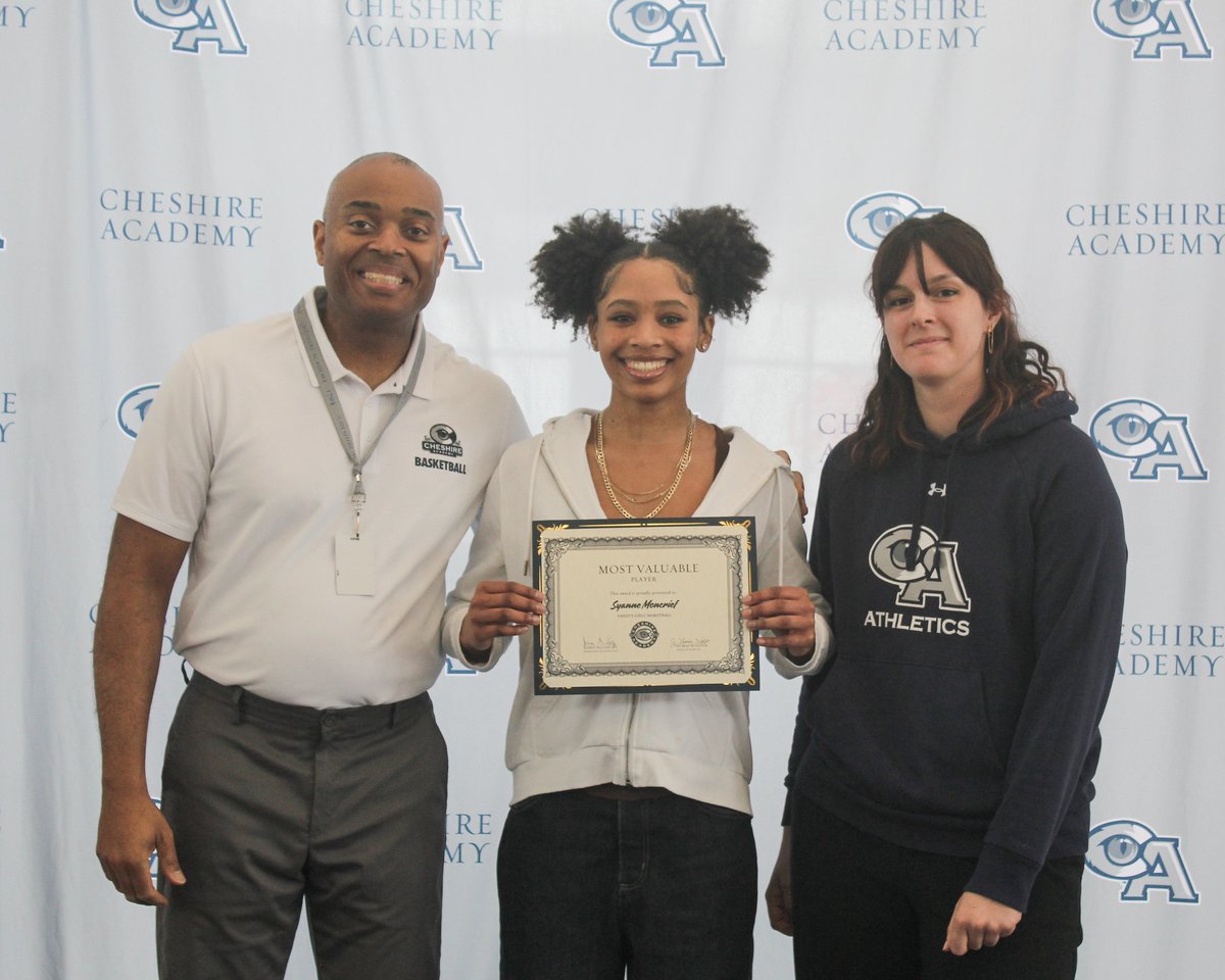 CoachStephensMB's tweet photo. Congratulations  goes out to junior guard, Syanne Moncrief for being named the team's  Most Valuable Player. Syanne led us in scoring averaging 19.7 ppg which  was 8th in CT. She is 4th in CT in made 3s at 62 a  One of the best guards in the NEPSAC will only get better. https://t.co/aMmNtiZdUq