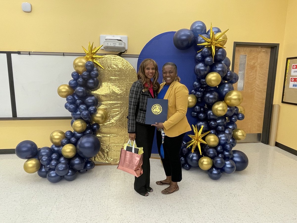 Kartisha Bentley tweet media