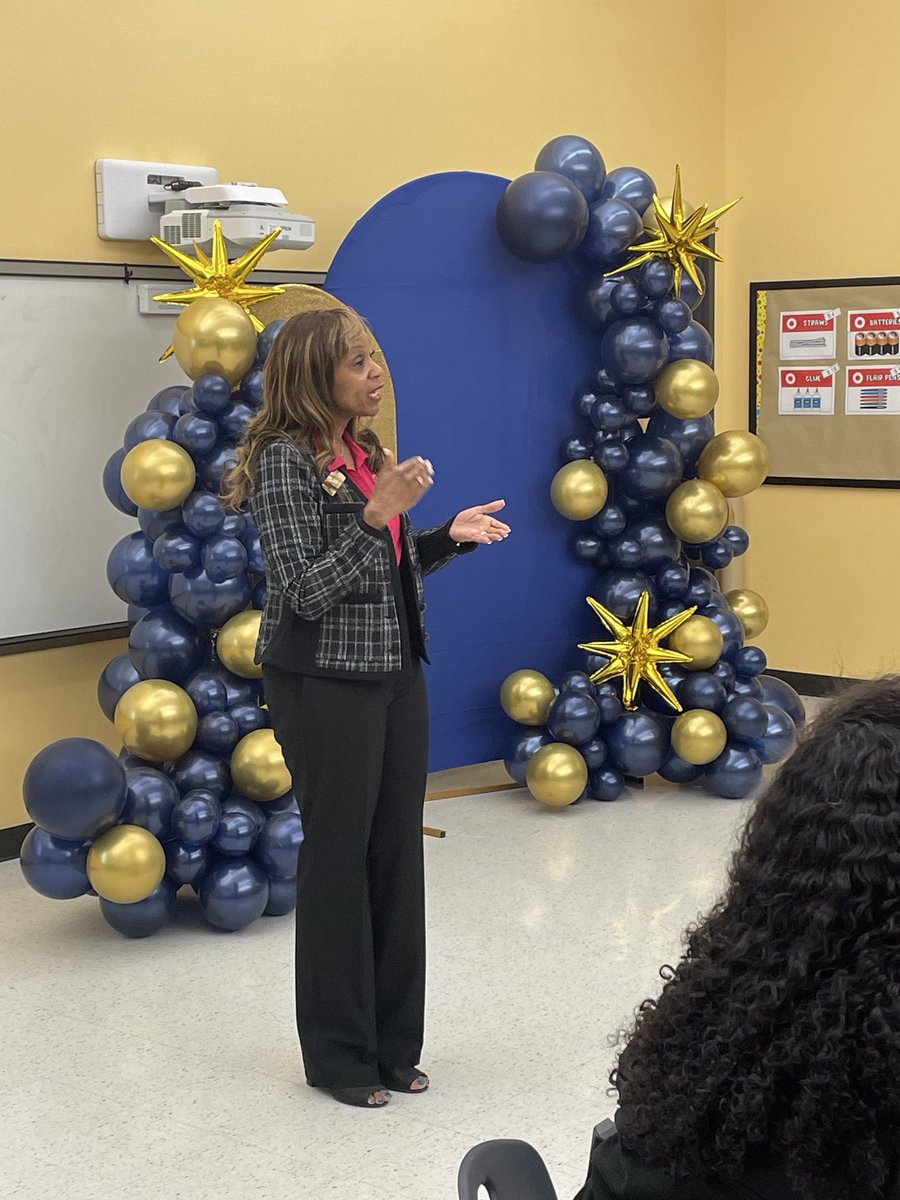 Kartisha Bentley tweet media