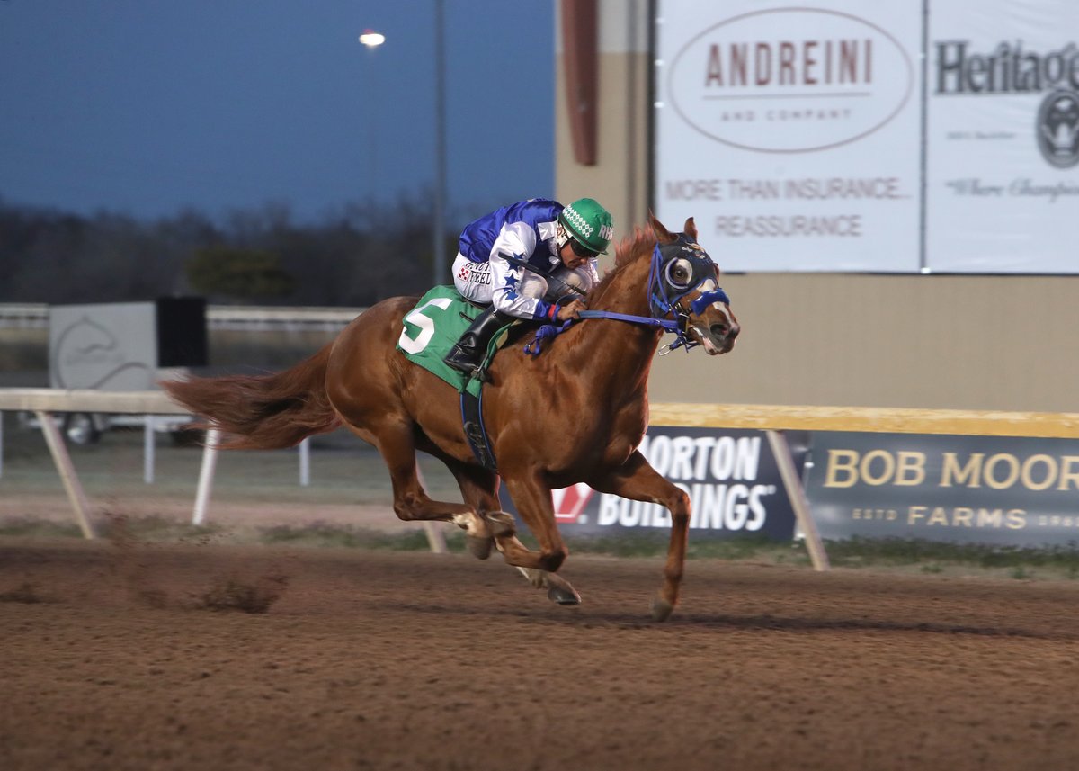 HHP_RMP's tweet photo. Patio season is right around the corner at Henry Hudson’s at Remington Park.

Doors open at 5PM, with live Quarter Horse racing at 6PM.

Family-friendly, relaxed, and ready to serve you.
Free parking and free admission. https://t.co/oXt91YMZrs