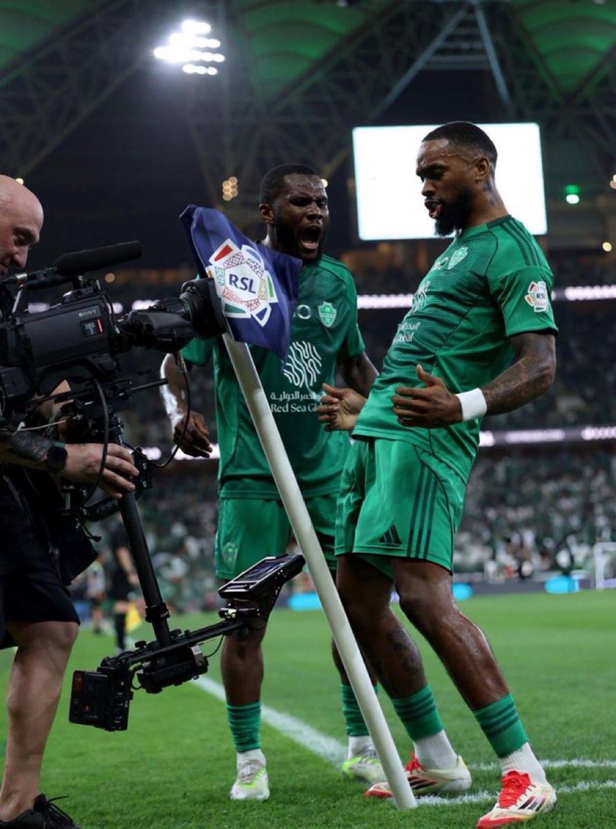 احمد / بطل كأس اسيا للنخبة💚👑 tweet media