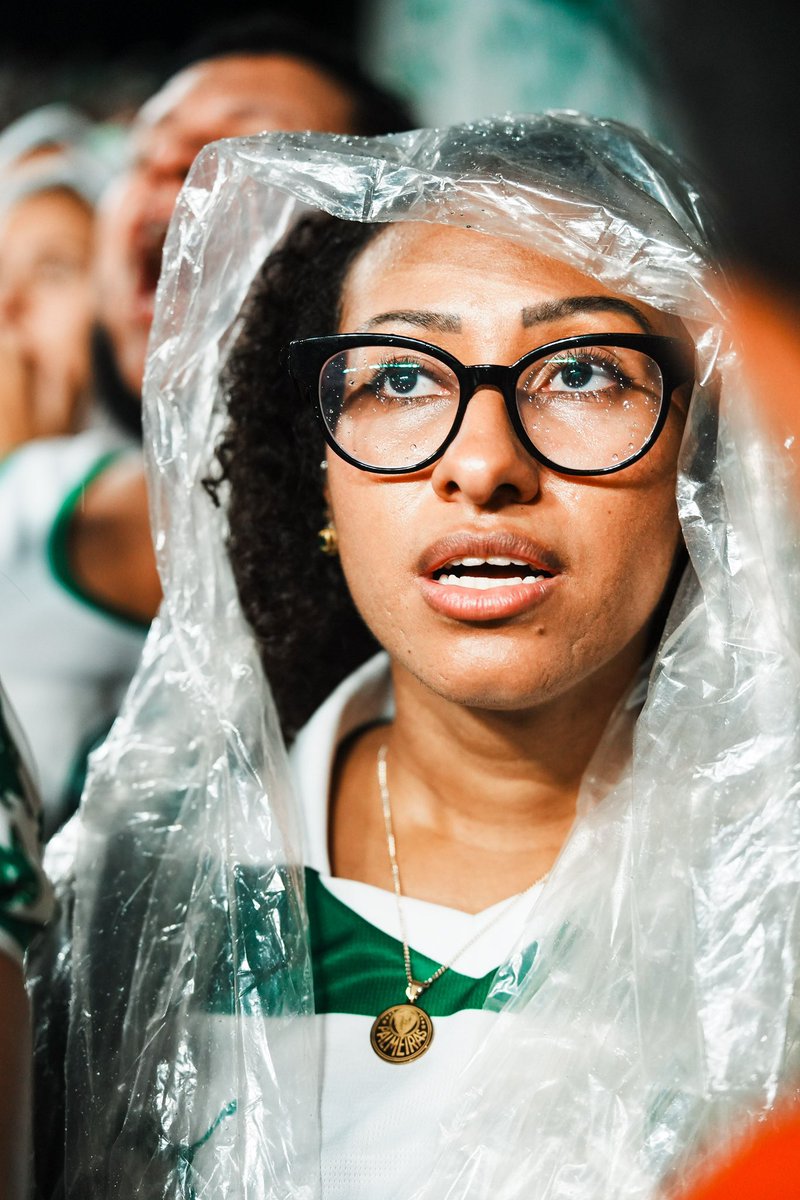iisa_santana's tweet image. Começo do jogo // Fim do sonho 🥲
vida de torcedor é difícil demais 

📍São Januário
#palmeiras #rj 📸