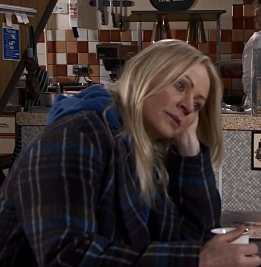 Thinking about how lisa went from not even being able to tell carla she had feelings for her to saying she's never loved anybody like she loves her, that carla's her soulmate, her everything and that the world stops turning when they're together and now they're gonna get married