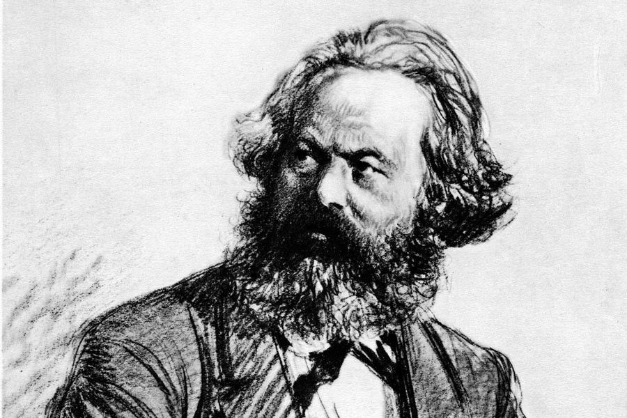 14 mart günü akşam üstü 3’ü çeyrek geçe, gelmiş geçmiş en büyük düşünür düşünmeye son verdi. sadece iki dakikalığına yalnız bırakılmıştı, onu bulduğumuzda huzur içinde koltuğunda uyuyordu – bu defa ebediyen.

- friedrich engels, 17 mart 1883