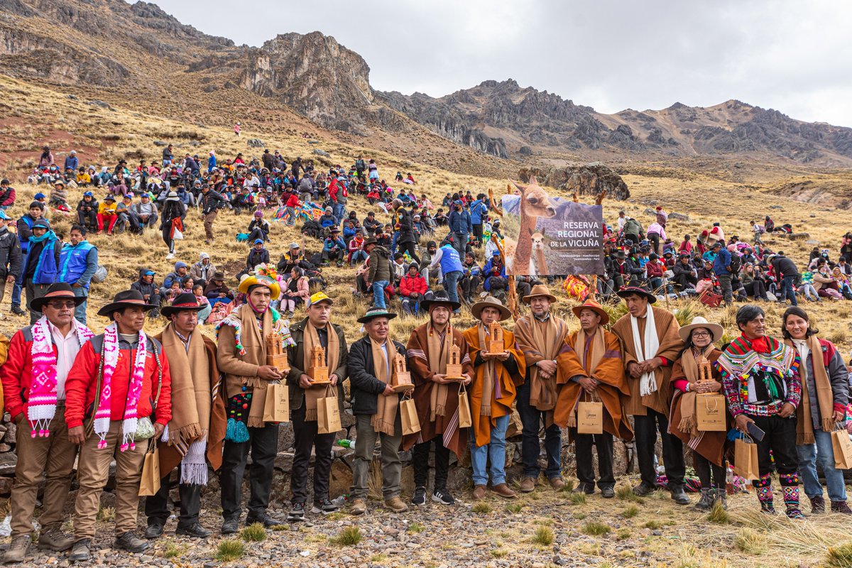 Silver_X_Mining's tweet photo. Silver X Mining continues to strengthen its operational platform in the Huachocolpa Mining District, supported by diversified mining units and strong geological potential. Active production and development drive long-term growth and responsible value creation.
#SilverXMining #Silver #Mining #Huachocolpa #Peru