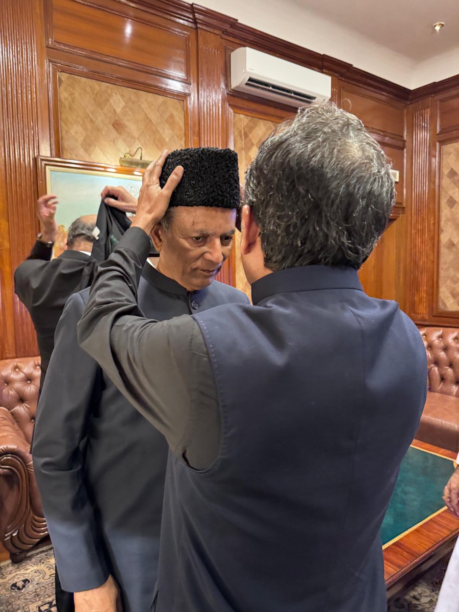 KhurramBhatti01's tweet photo. الحمدللہ رب العالمین ❤️🤲 https://t.co/D1z8d4QmxR