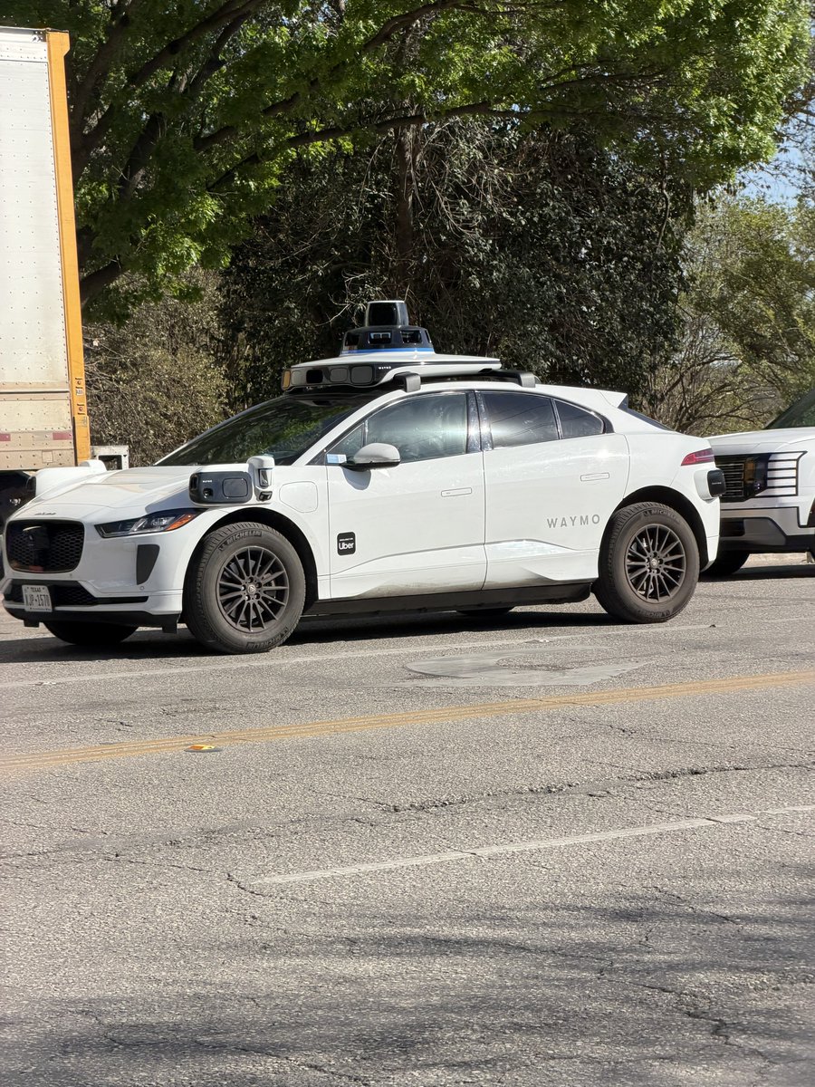 Kyle Conner tweet media