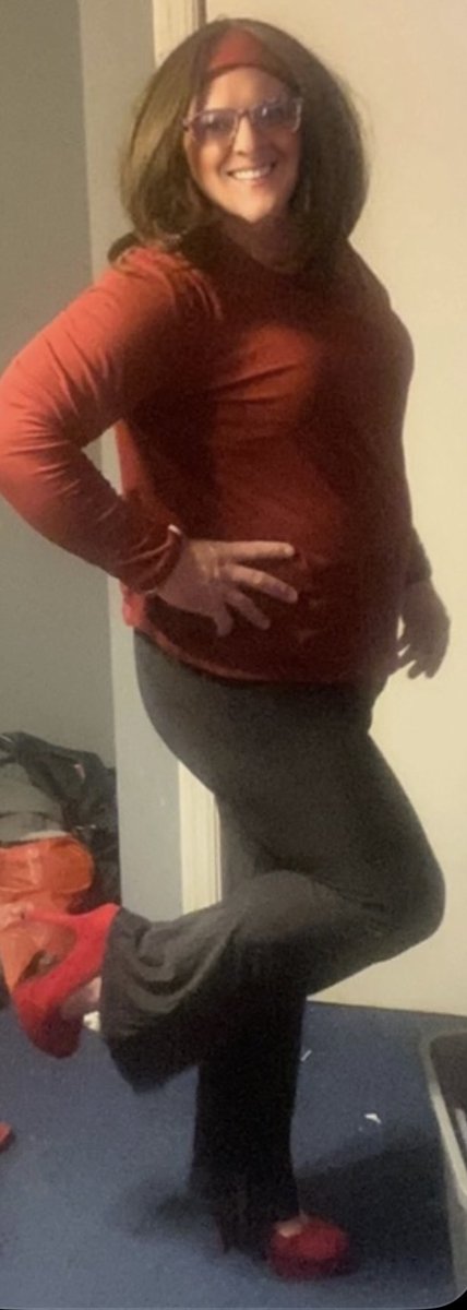 SissyLaura2020's tweet photo. @GooddesLv And now it turns out I was never really a man at all https://t.co/l18QM0tPZe