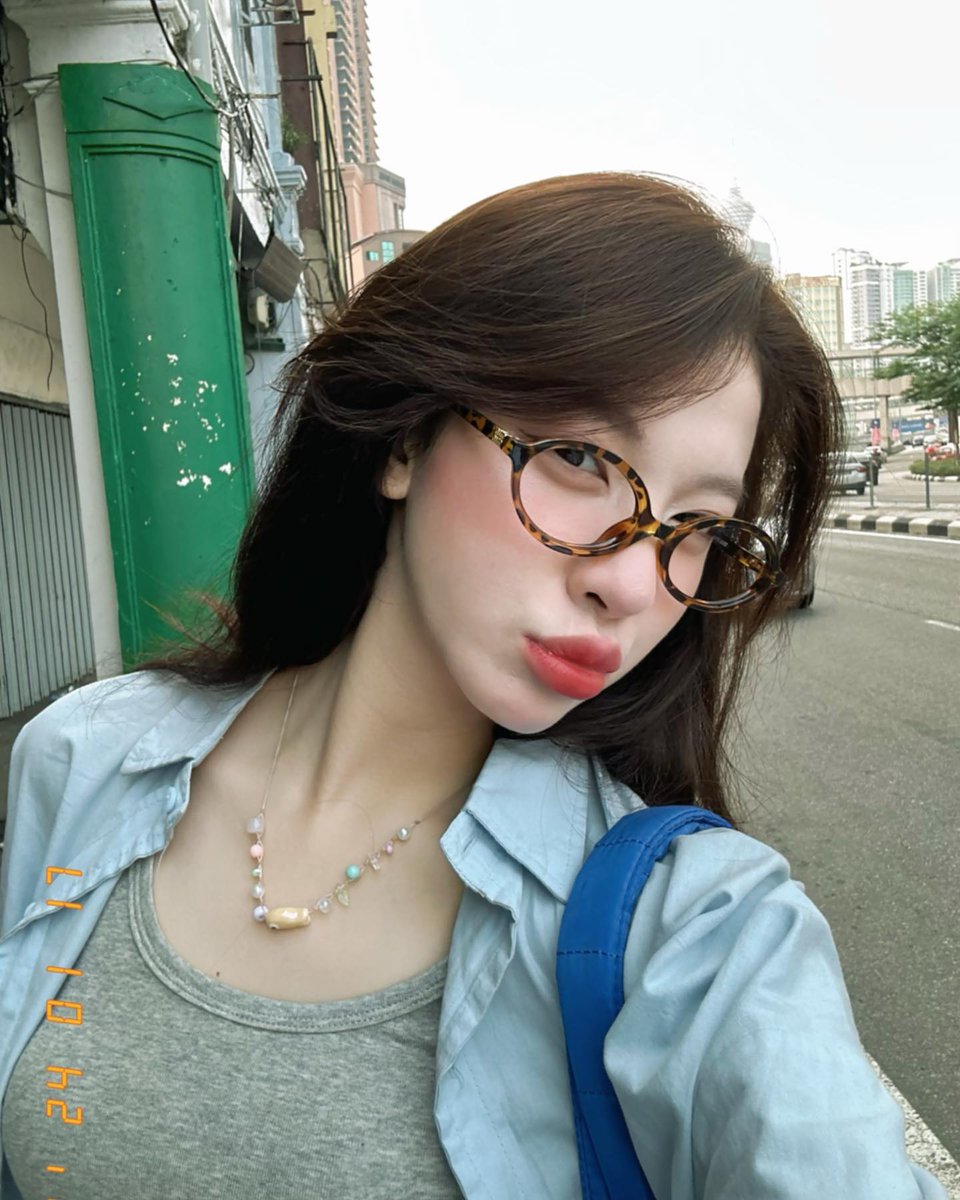 Chris Petersen tweet media