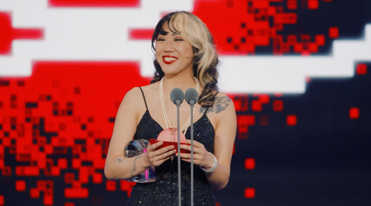 Strangely Compelling tweet media