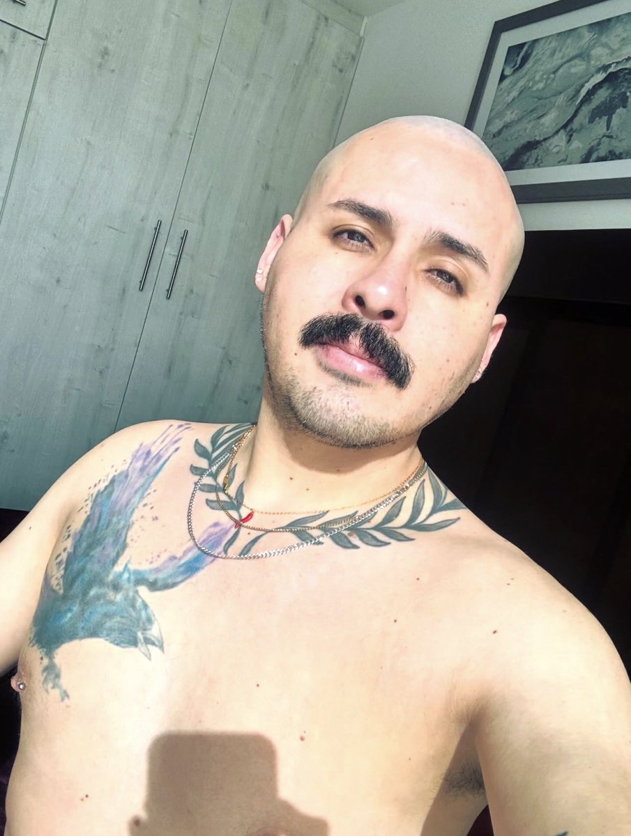 RorroMayen's tweet photo. Sunlight! 👨🏻‍🦲 #malepatternbaldnessbychoice #mpbbc #DayOff https://t.co/jYSeFfGmYQ