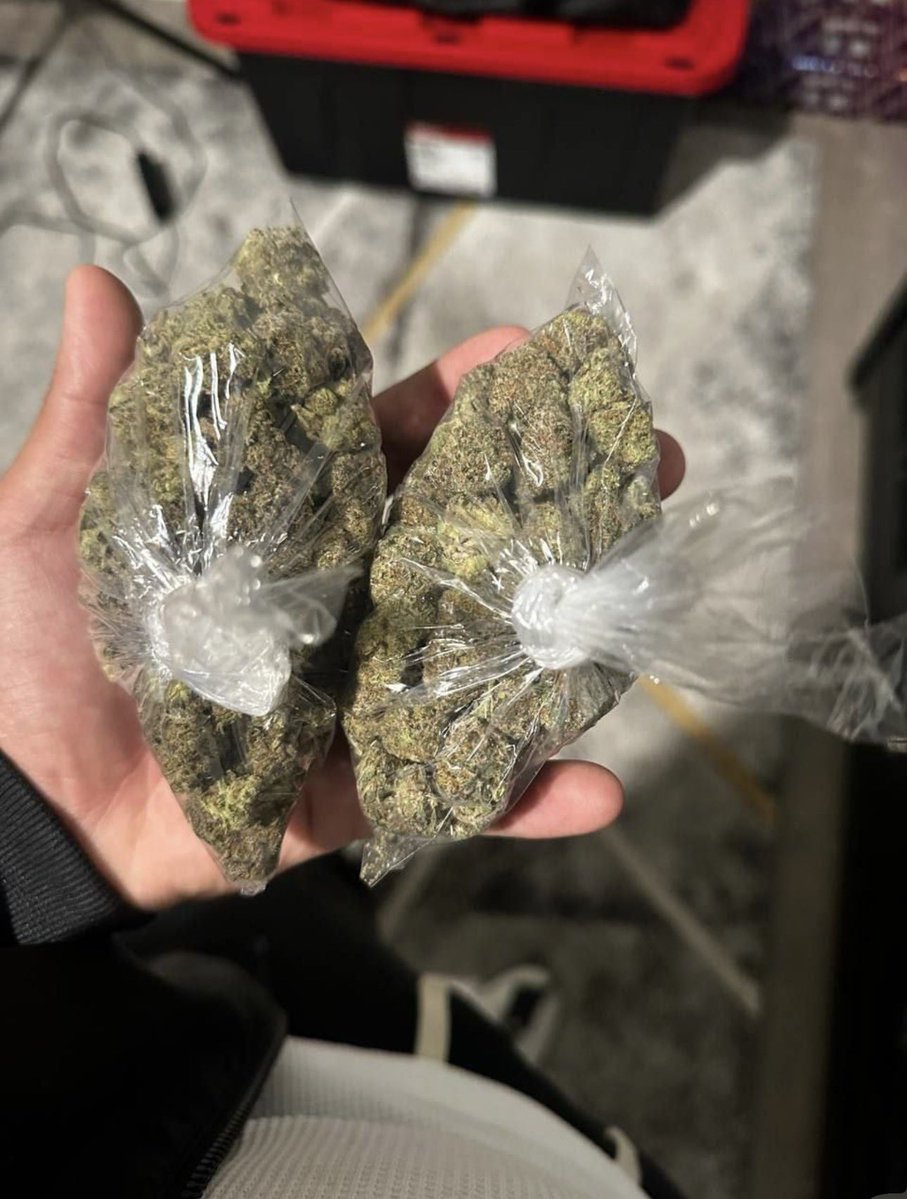 elmer_budd420's tweet image. How much can you pay for this?? 🤔