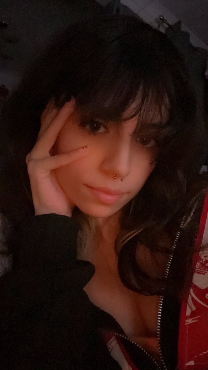 Softwhiskers🎀🦈| Vtuber tweet media