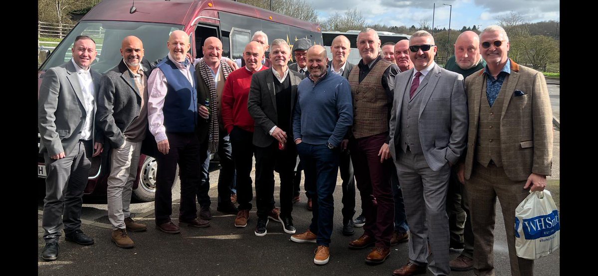 Steve Jones tweet media