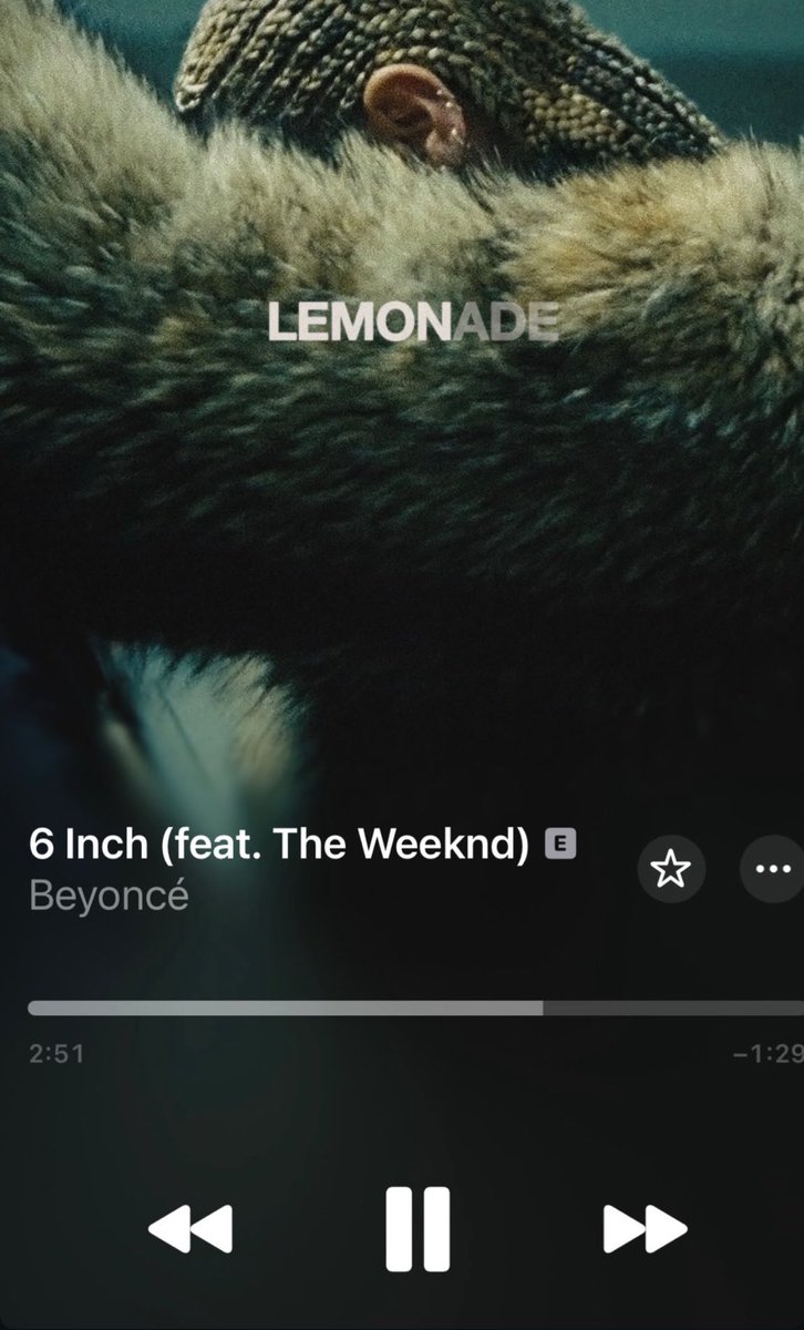 SiteTheWeekndBR's tweet photo. MEU DEUS! The Weeknd postou seus feats com Beyoncé via Instagram Stories. https://t.co/lDMcQVpQ3K