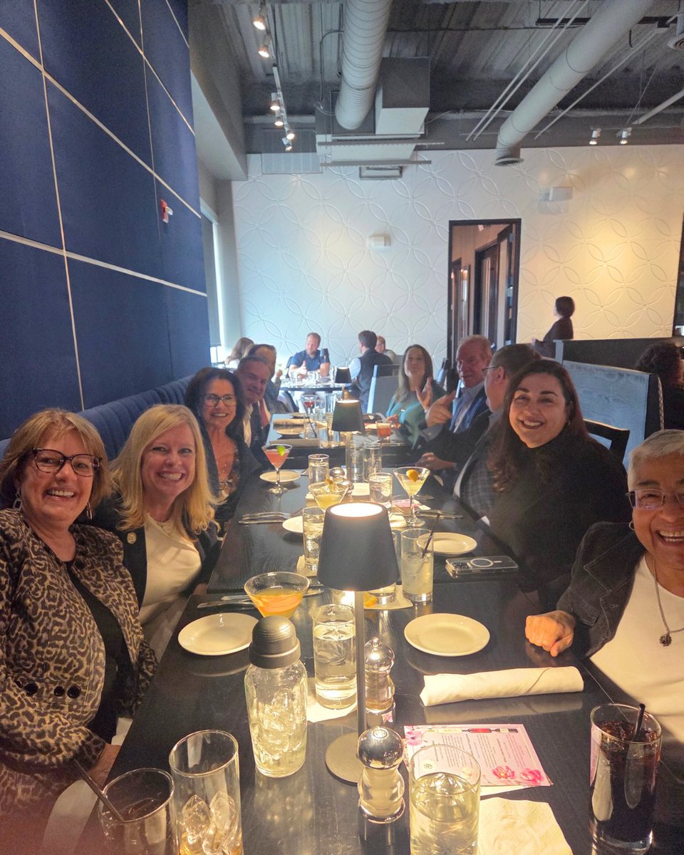 ICKCConnections's tweet photo. Thank you to Representative David Buehler, Representative Mike King, Representative Susan Ruiz, Representative Angela Stiens, Representative Allen Reavis, Representative Melissa Oropeza, Representative Lauren Bohi and Lobbyist Steve Greene https://t.co/JVV5E4BXDV