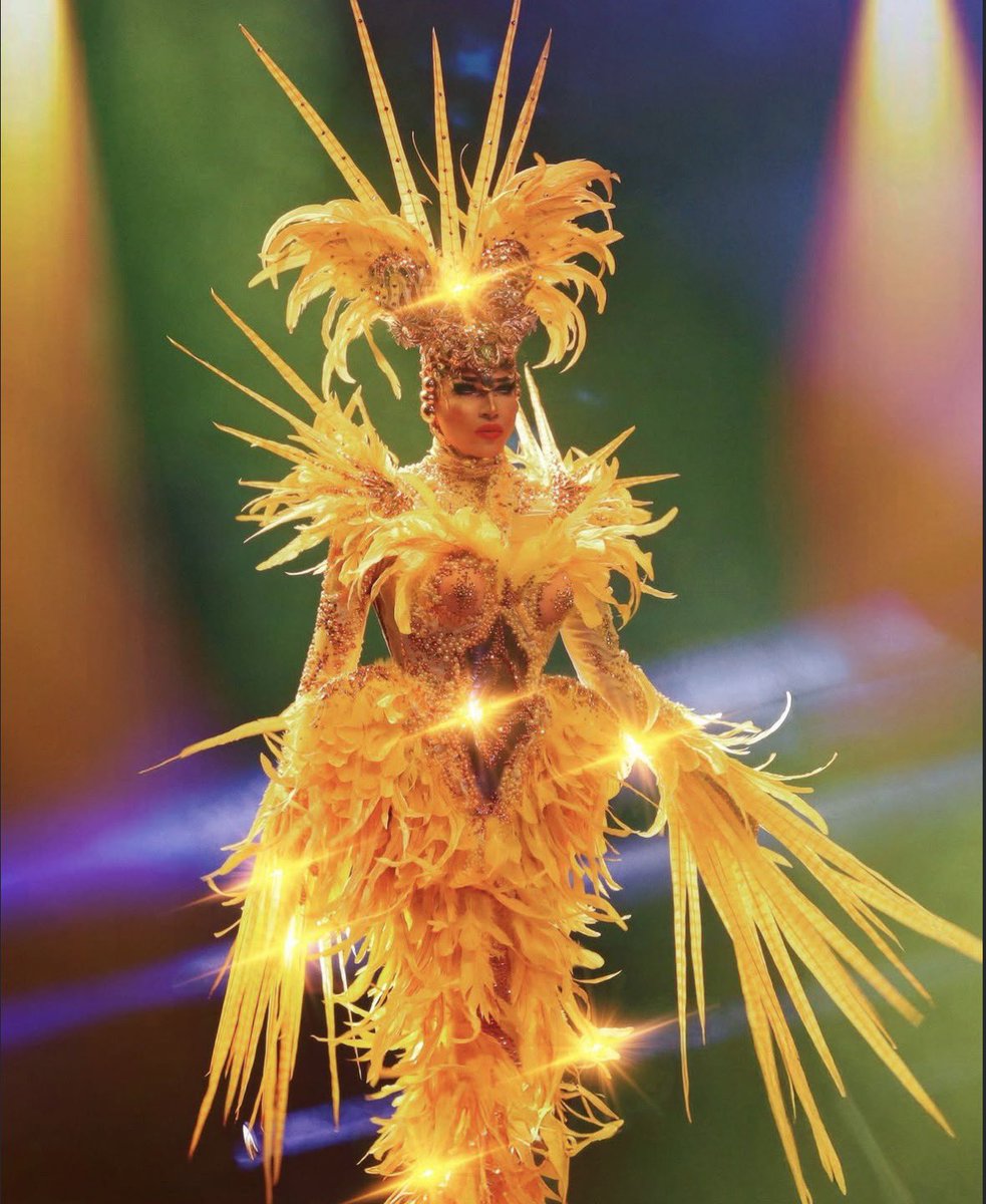 Drag Crave tweet media