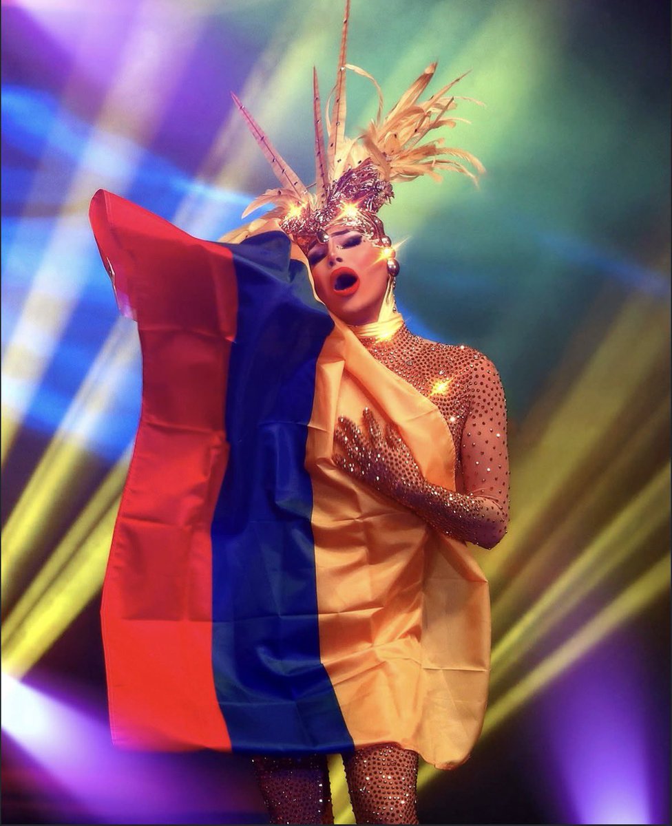 Drag Crave tweet media