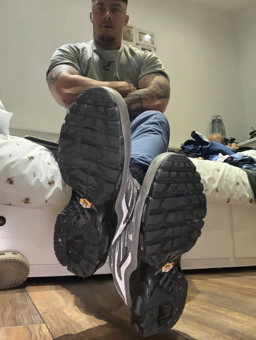 ALPHA_DS01 tweet media