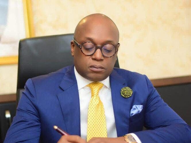 𝐓𝐎𝐔𝐒 𝐋𝐄𝐒 𝐂𝐎𝐍𝐆𝐎𝐋𝐀𝐈𝐒 𝐃𝐄𝐁𝐎𝐔𝐓 tweet media