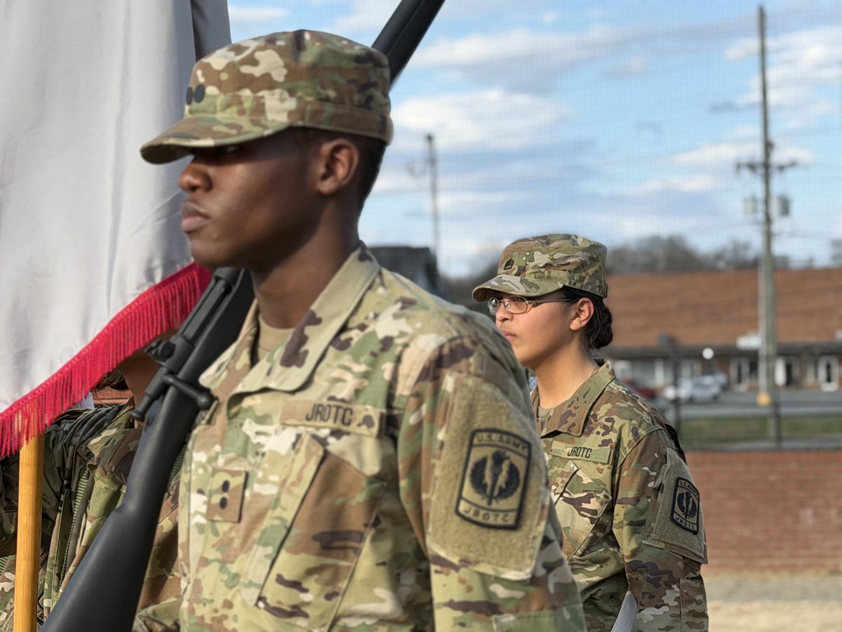 The Lexington Senior High School, Army JROTC tweet media