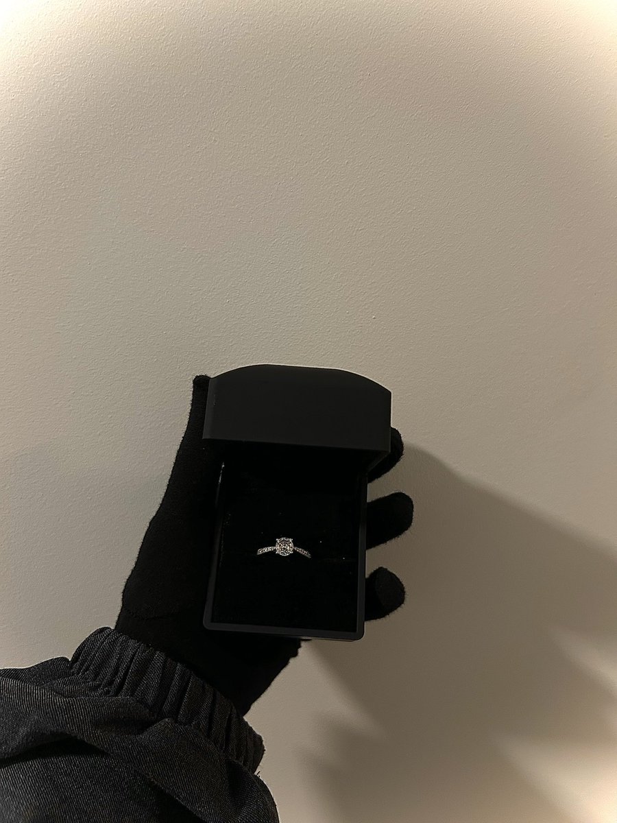 Oumtaahira tweet media