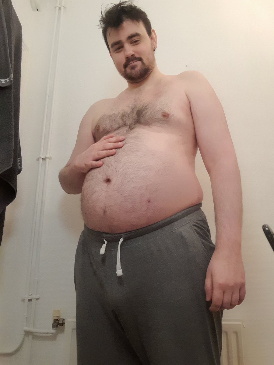 LazyBearo tweet media