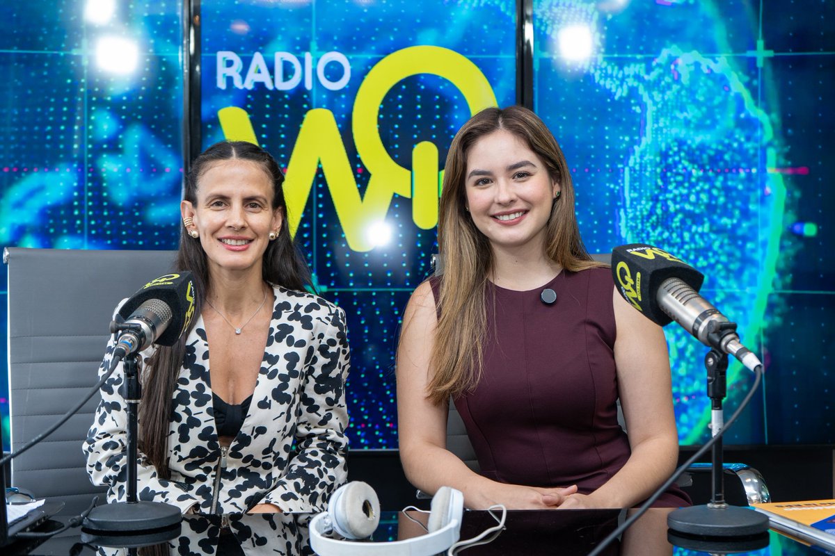 IEPS_Ec's tweet photo. #IEPSEnMedios 🎙️

En @wq_radio, la directora general @Ariannaburgosca detalló las iniciativas que se impulsan a nivel nacional para ampliar los espacios de comercialización de la #EPS. 🛒

Proyectos como #PerchaEPS y #CarritoItineranteEPS promueven, la degustación y venta directa de la oferta productiva de este sector. 👏

Para integrarse, las organizaciones y unidades económicas deben acreditarse en el Registro Único de la EPS (#RUEPS).