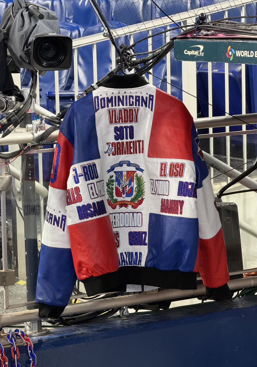 The Dominican Republic Home Run Jacket 🇩🇴