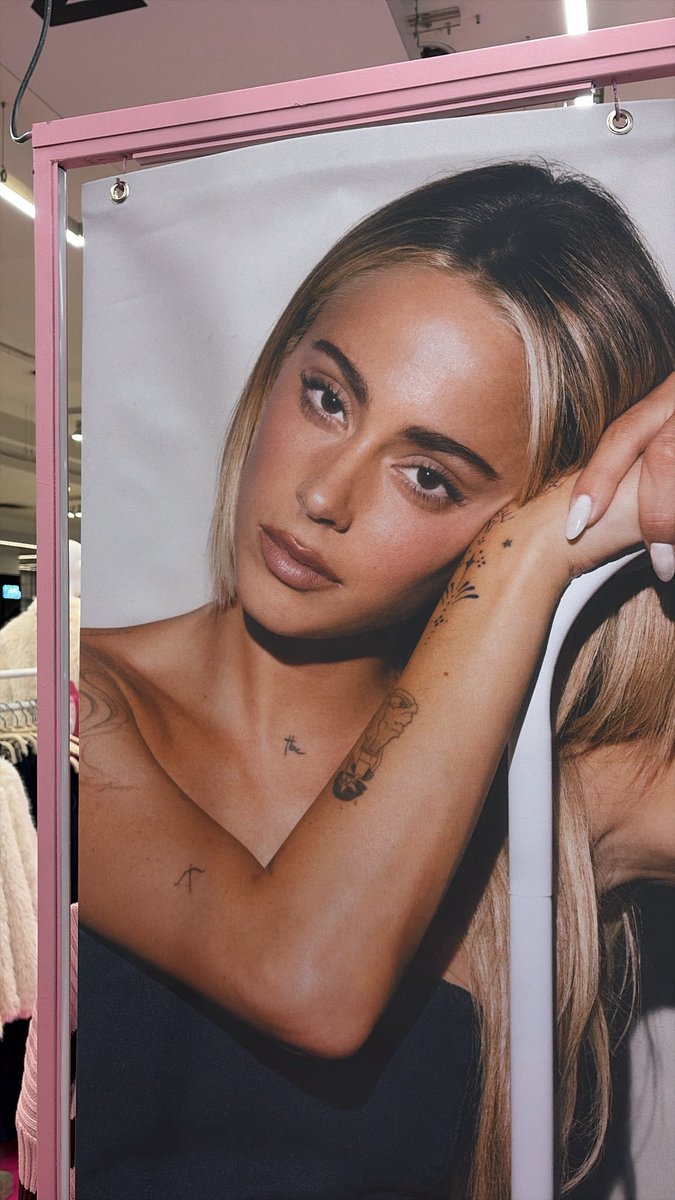 yo solo vine a ver a tini porque la extrañaba