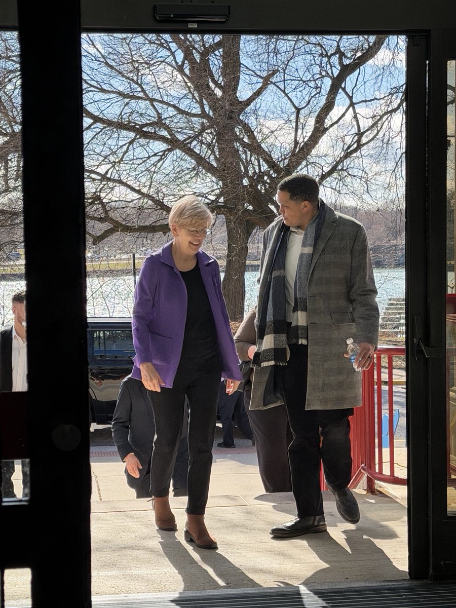What an honor to welcome <a href="/ewarren/">Elizabeth Warren</a> to the 2nd Congressional District to fire us up in the home stretch. No one fights harder to protect Medicare, Medicaid and Social Security. I can’t wait to join her in Washington.