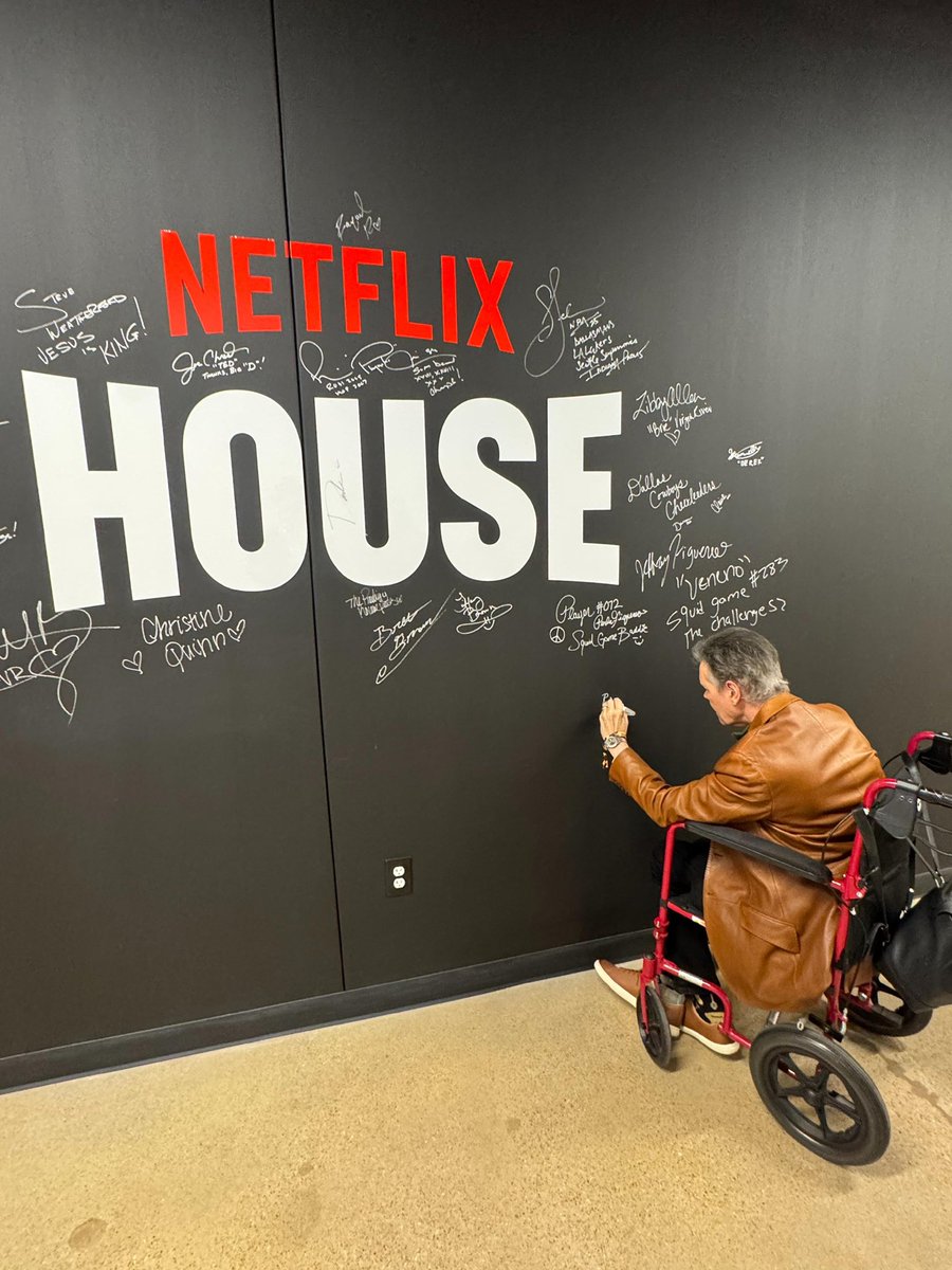 Randy Travis tweet media