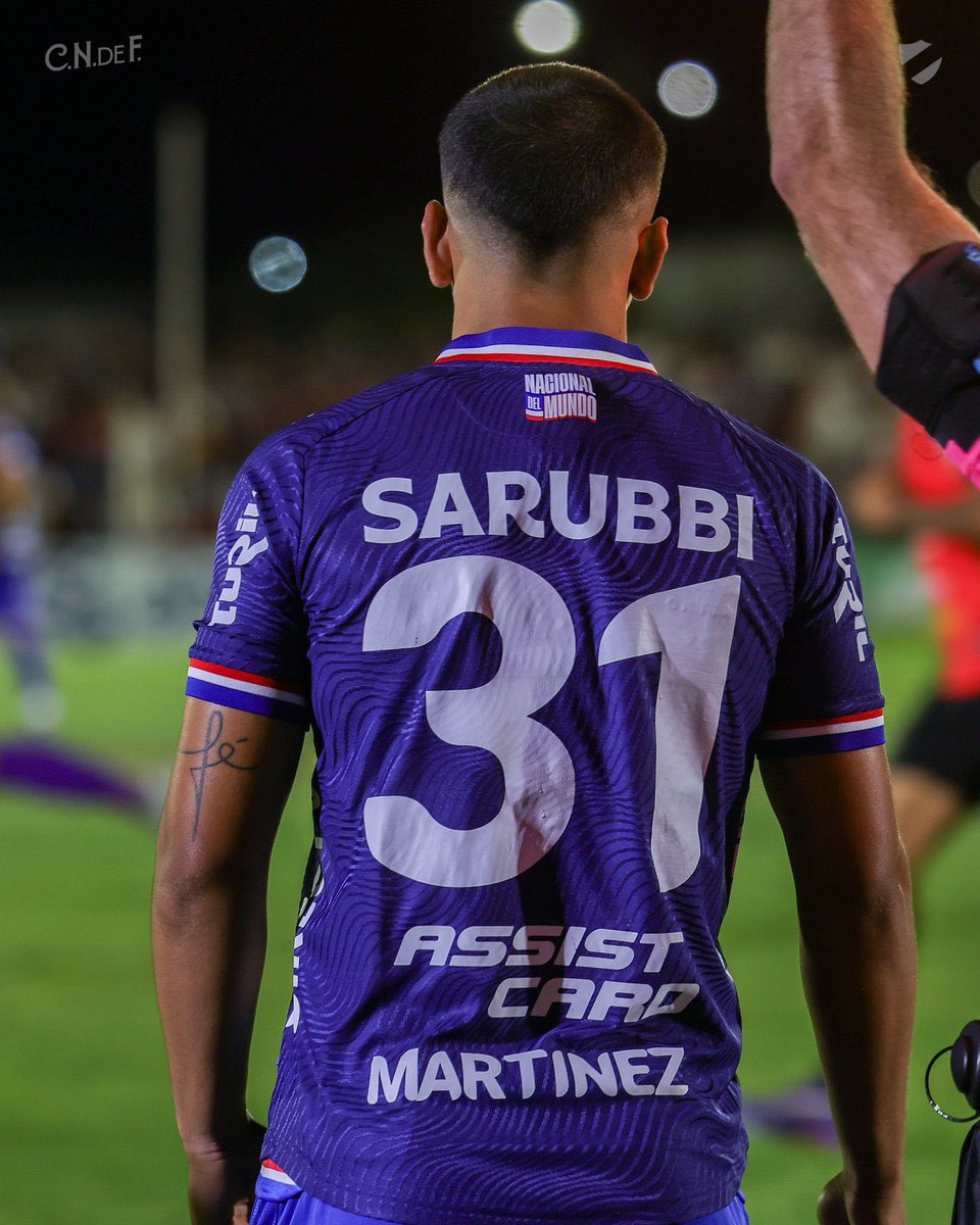 PasionTricolor1's tweet photo. Rodrigo Martínez quedó afuera del banco de suplentes Vs Wanderers, en instantes se confirma el 11 oficial.

➡️ Así será el banco: Suárez, Calione, Bais, Ojito, Dos Santos, Rodríguez, De Los Santos, Lupi, Barcia y Carneiro.

#PasionTricolorPlay 📲
ESTAMOS EN VIVO https://t.co/vodBxP2iTh