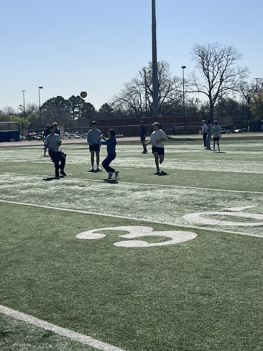 bbasil01's tweet photo. Fun day of kickball to wrap up a great week of testing heading into spring break. Work hard, play hard! https://t.co/bjxQRvp5Bu