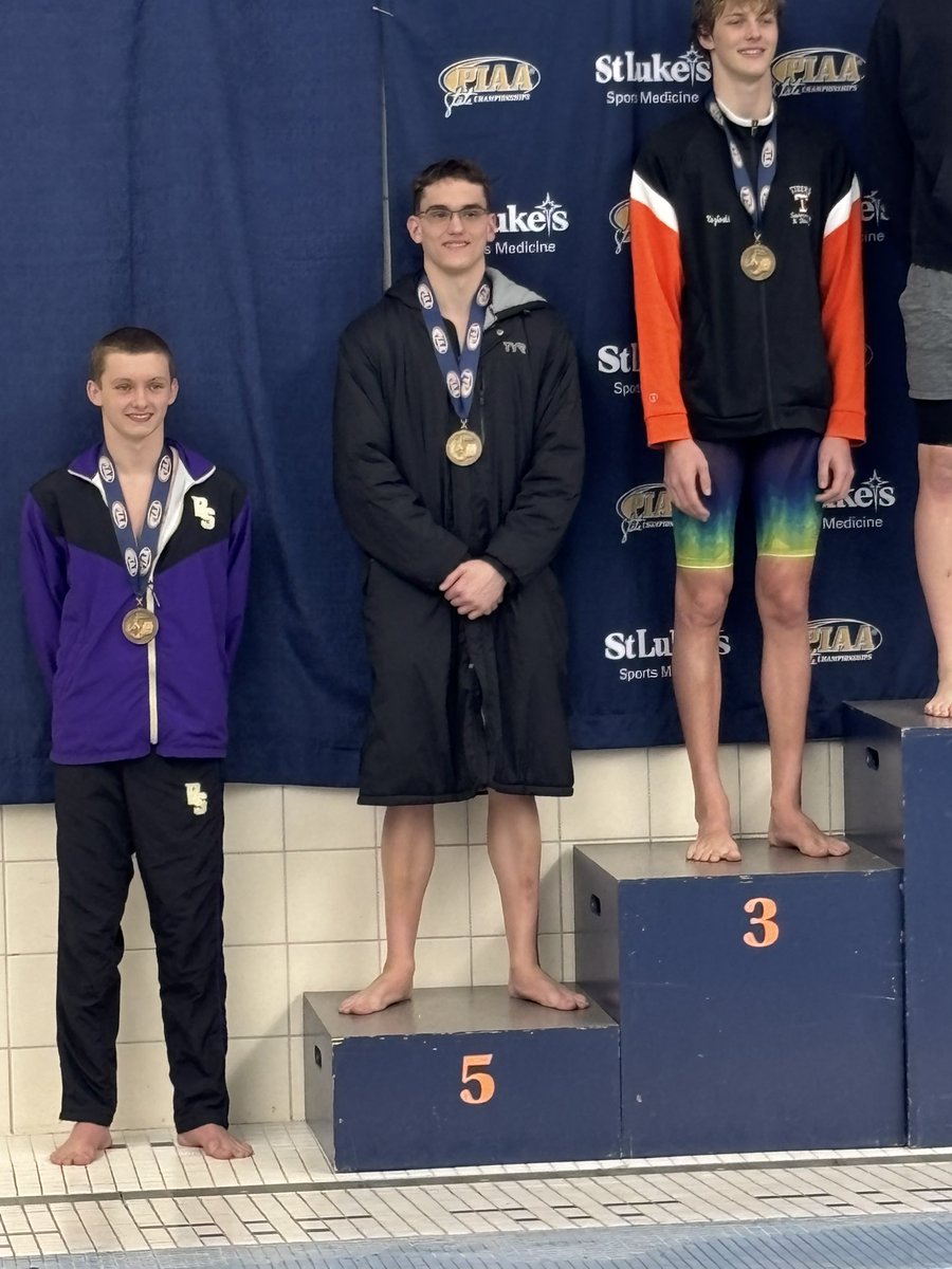 BVALeopardSwim's tweet photo. @MVI_sports  🚨Brady Malekovich - 5th 50 Free at the PIAA State Meet🚨 https://t.co/gTdfthL7Ty