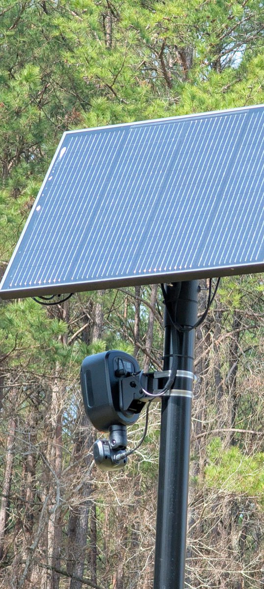 оɹʇǝⱭ Jones - (╯°□°）╯︵ ┻━┻ tweet media