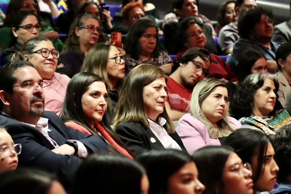 TEEChihuahua tweet media