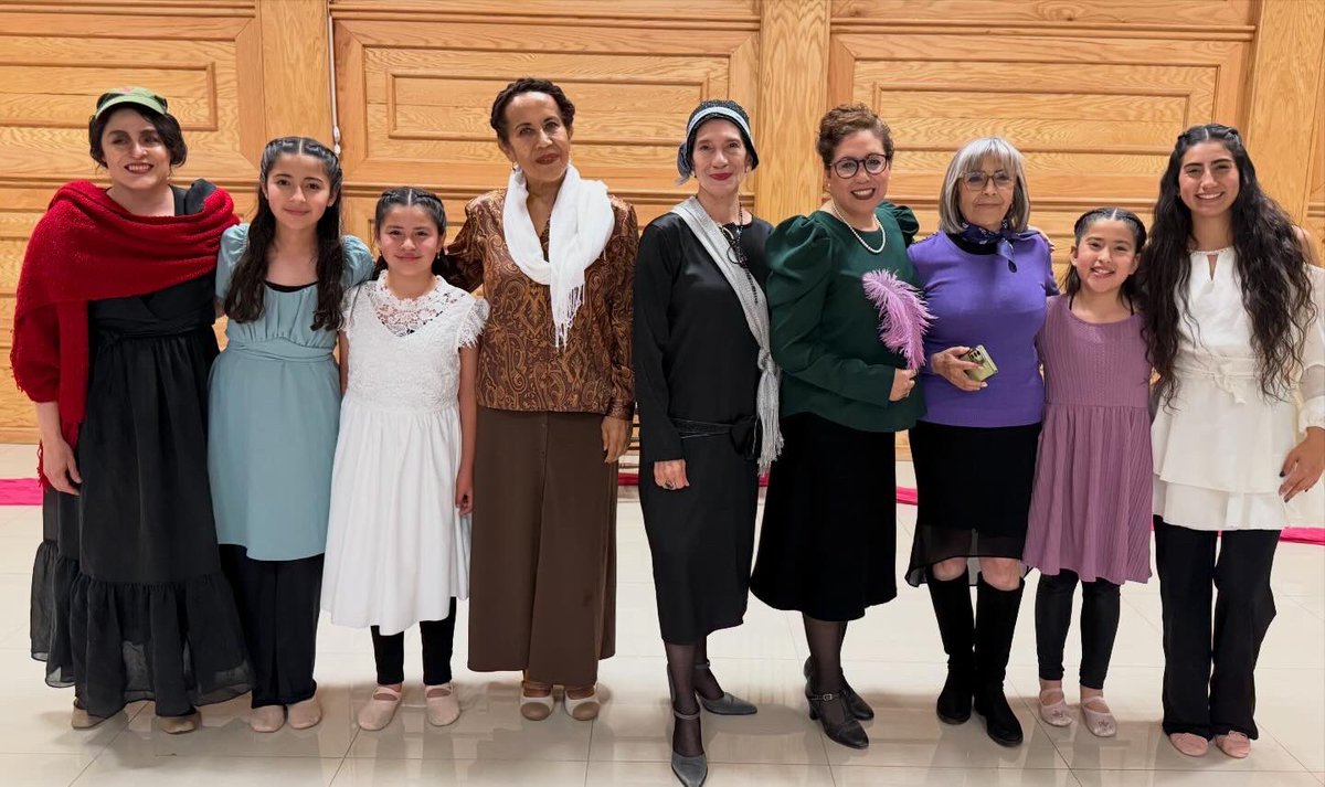 TEEChihuahua tweet media