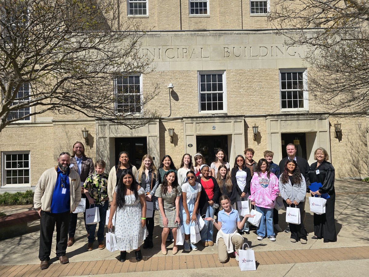 Travis Science Academy tweet media