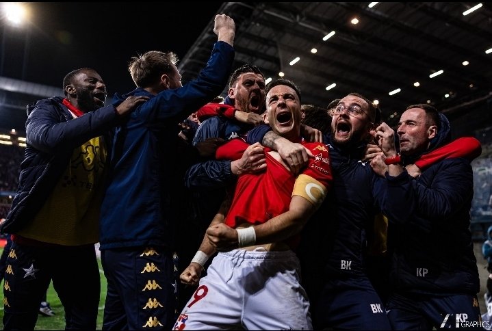 Julosz🙆‍♂️ tweet media