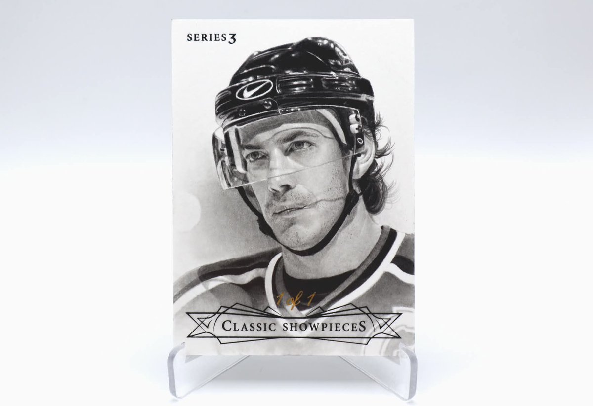 PietensArt's tweet photo. Joe Sakic 1 of 1 "Classic Showpieces: Series 3" Ed.
2.5x3.5"
Graphite Pencil on Card
16 hours
.
Yes, this is an original miniature pencil drawing on a custom card stock. No prints are made. I do not plan on drawing another card of Sakic in the near future.

#goavs #superjoe https://t.co/yOc5BJrbmp