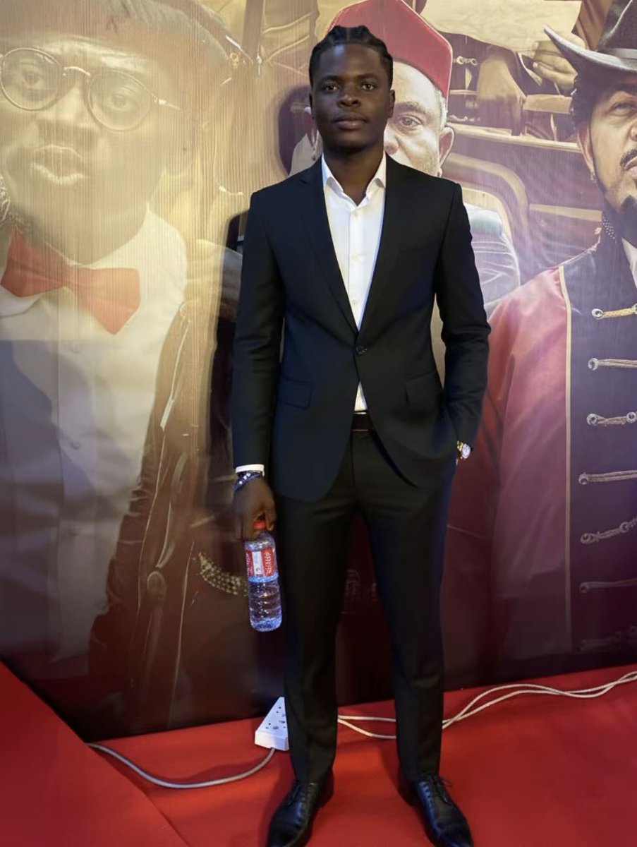 Bra Poly 🥂💙❤️ tweet media