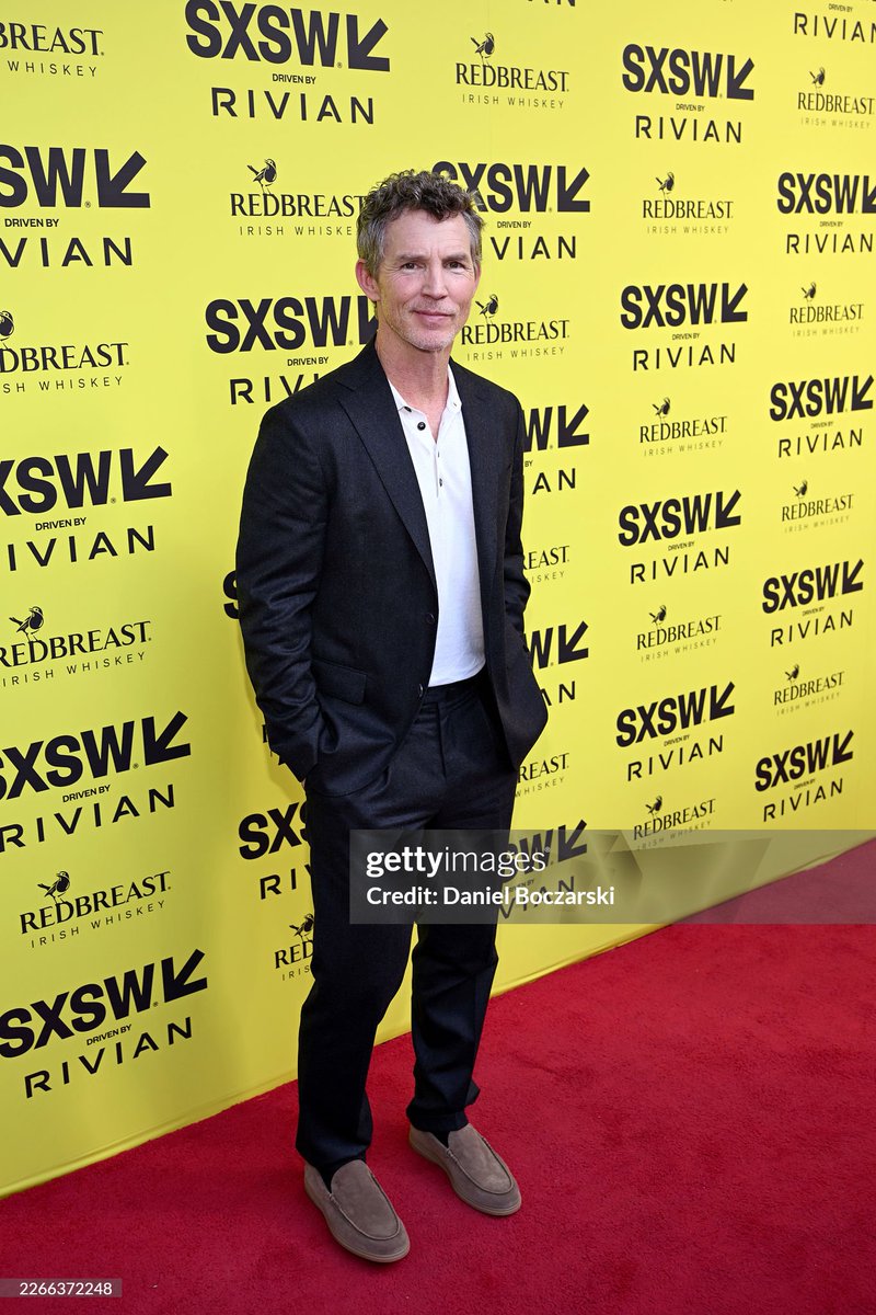 club hatosy tweet media