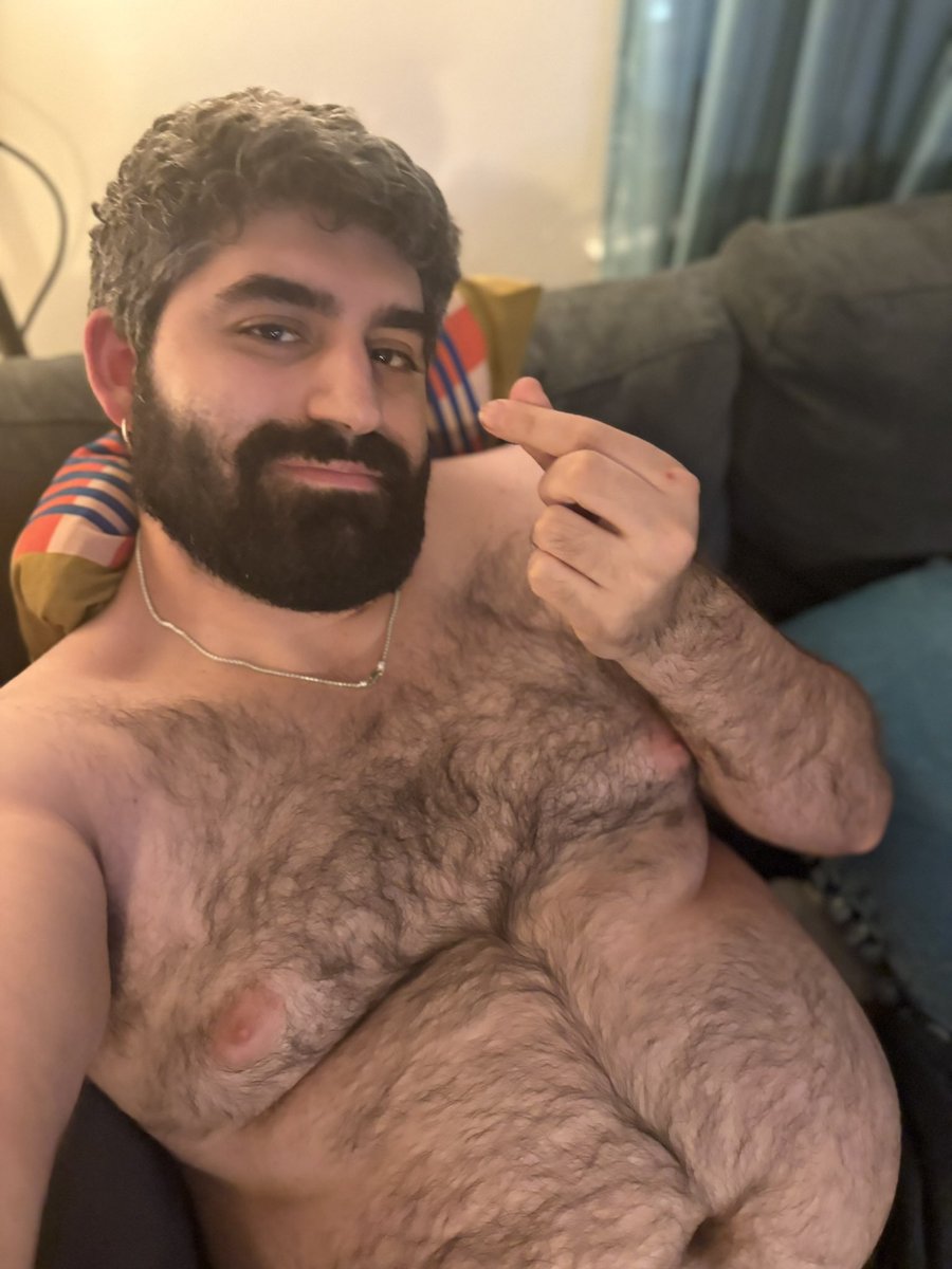 Beariana tweet media