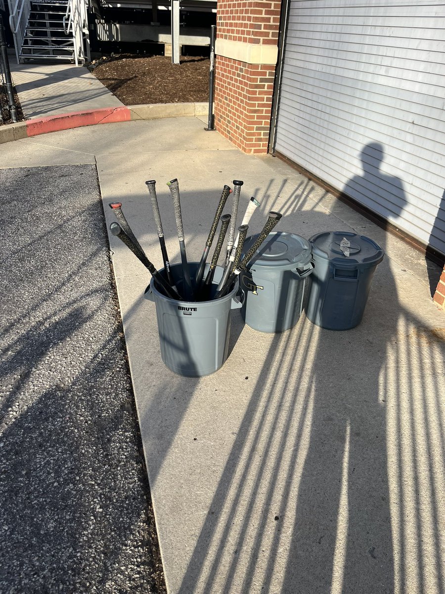 Nachos & Analysis tweet media