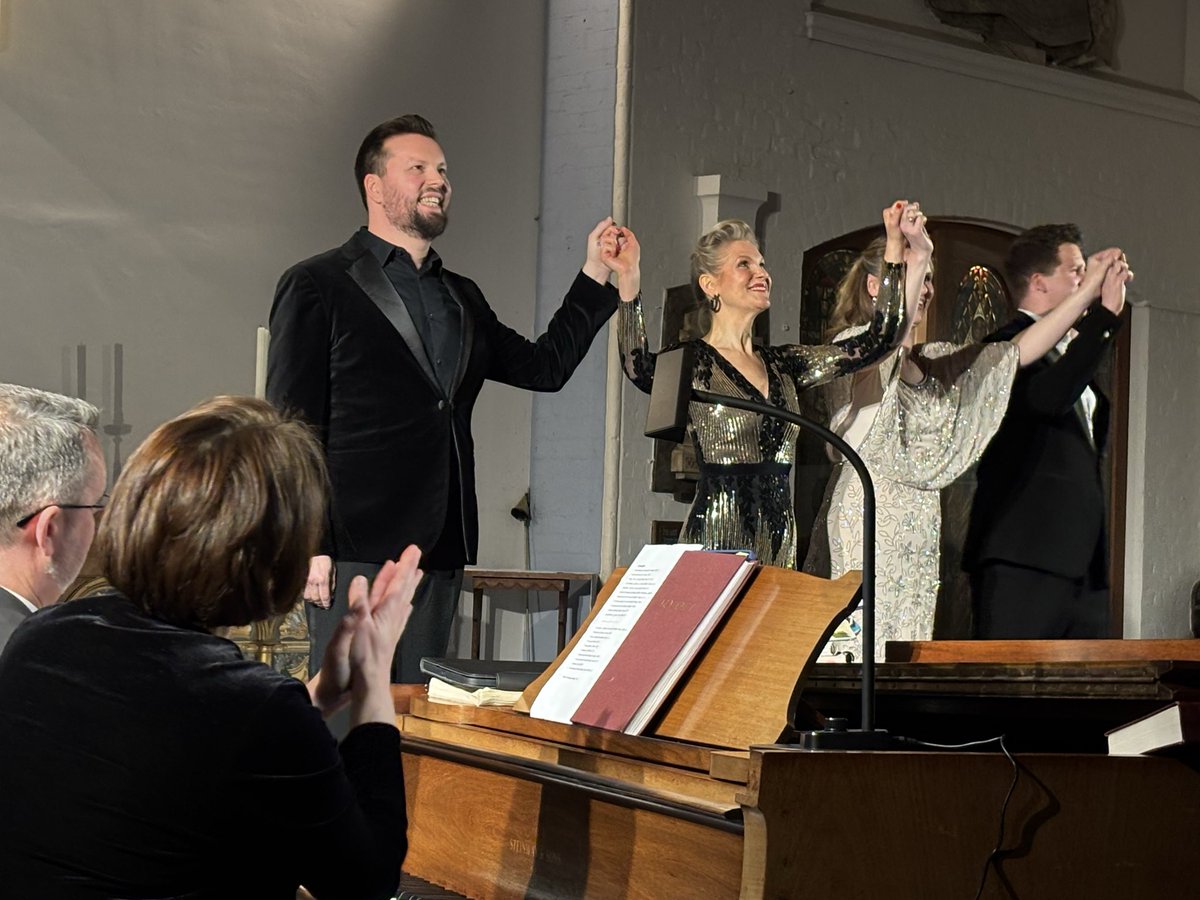 Strewthie ❤️ tweet media